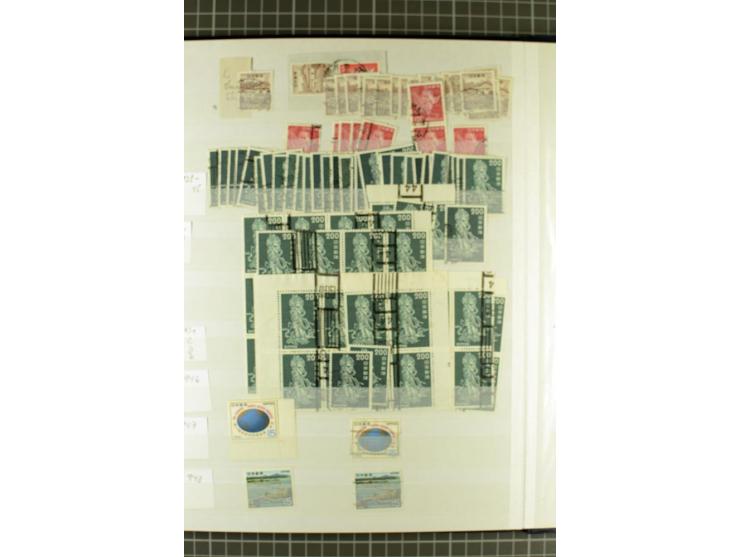 1875/1980, postfrische und gestempelte Partie in 9 Alben, meist moderne Ausgaben