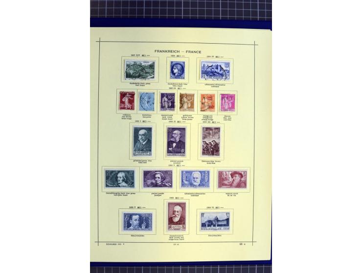 1841-1944, ungebrauchte und gestempelte Sammlung mit vielen guten Werten und Sätzen in 3 Alben