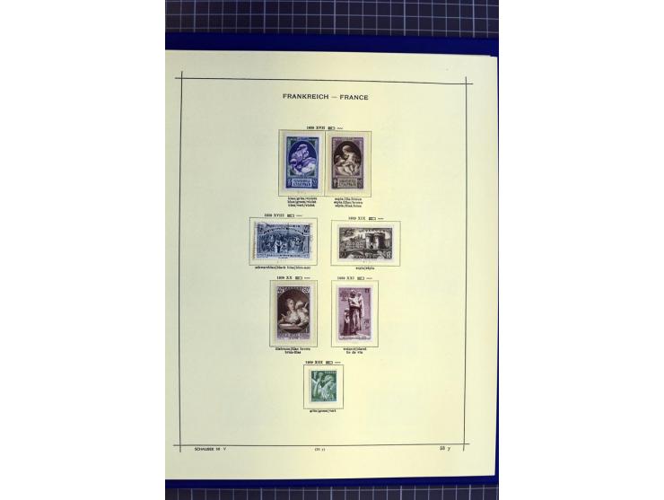 1841-1944, ungebrauchte und gestempelte Sammlung mit vielen guten Werten und Sätzen in 3 Alben