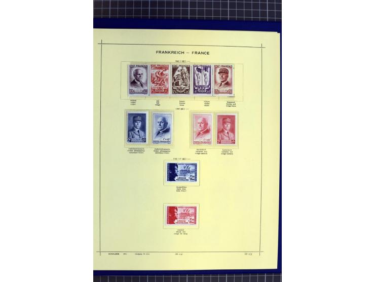 1841-1944, ungebrauchte und gestempelte Sammlung mit vielen guten Werten und Sätzen in 3 Alben