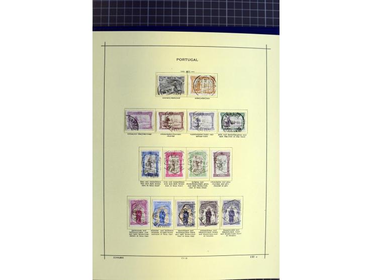 1841-1944, ungebrauchte und gestempelte Sammlung mit vielen guten Werten und Sätzen in 3 Alben