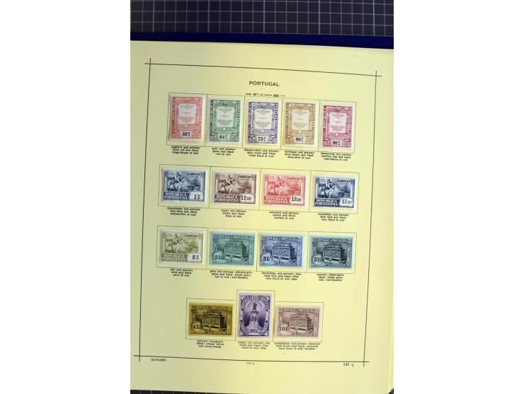 1841-1944, ungebrauchte und gestempelte Sammlung mit vielen guten Werten und Sätzen in 3 Alben