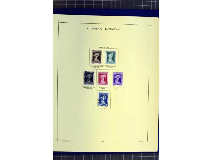 1841-1944, ungebrauchte und gestempelte Sammlung mit vielen guten Werten und Sätzen in 3 Alben