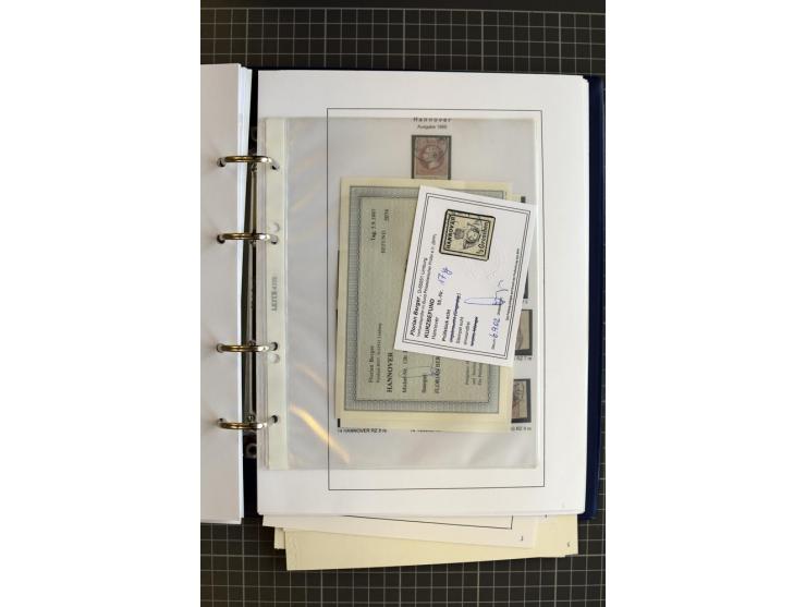 1851/61, reichhaltige gestempelte Sammlung mit schönem Stempelteil auf Mi.-Nr. 1 und 2, dabei viele Randmarken und Bogenecken