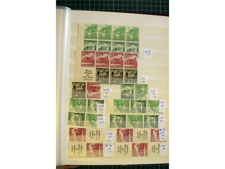 1910/41, postfrische und ungebrauchte Sammlung Zusammendrucke mit guten Kombinationen, einiges signiert mit 2 Fotobefunden, A