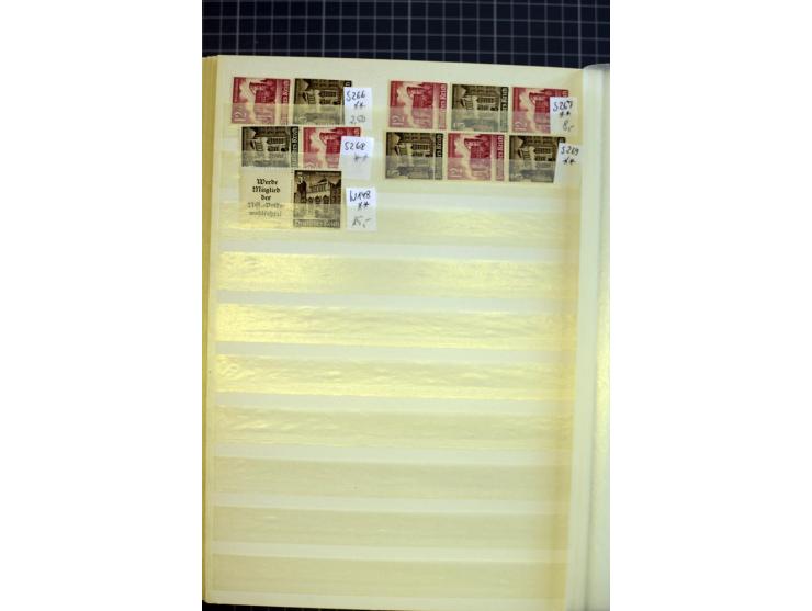 1910/41, postfrische und ungebrauchte Sammlung Zusammendrucke mit guten Kombinationen, einiges signiert mit 2 Fotobefunden, A