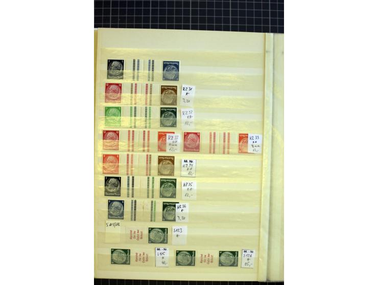 1910/41, postfrische und ungebrauchte Sammlung Zusammendrucke mit guten Kombinationen, einiges signiert mit 2 Fotobefunden, A