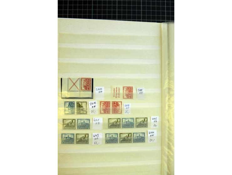 1910/41, postfrische und ungebrauchte Sammlung Zusammendrucke mit guten Kombinationen, einiges signiert mit 2 Fotobefunden, A