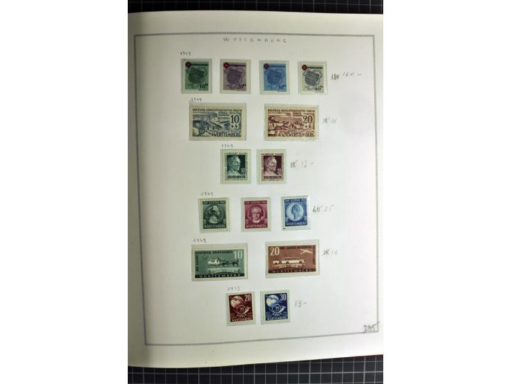 1940/50, ungebrauchte und postfrische Sammlung beginnend mit u.a. Generalgouvernement Mi.-Nr. I-III ungebraucht, ein kleiner 