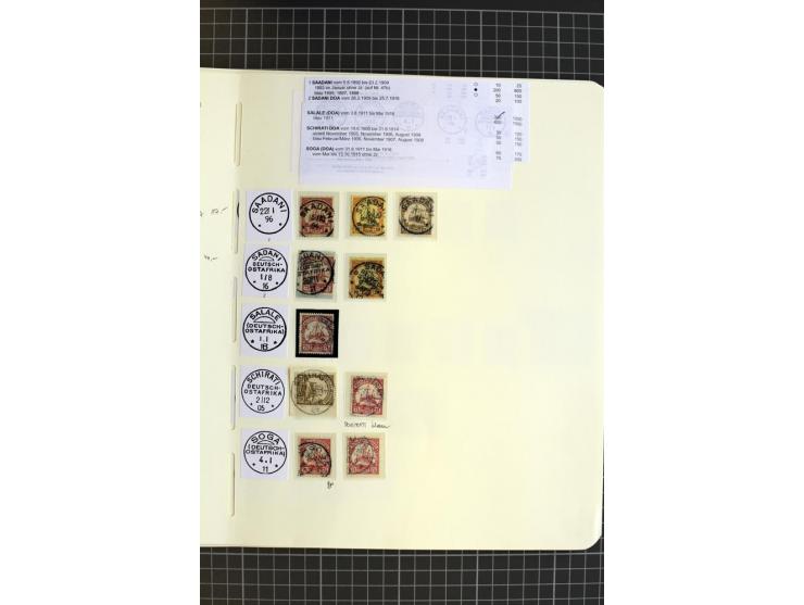 1893/1915, interessante Stempel-Sammlung von Amani bis Wugiri auf losen Marken und vielen Briefstücken, dabei einige bessere 