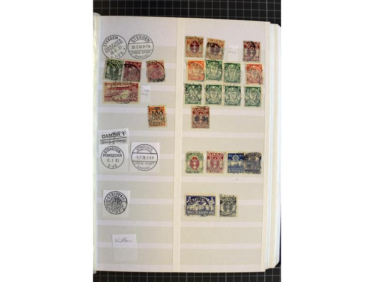 1920/1939, meist ungebrauchte/postfrische und gestempelte Sammlung mit netten Stempelteil ab Preußen im Steckbuch, dabei Mark