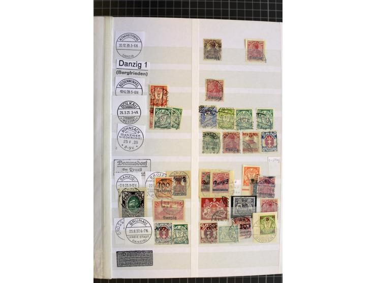 1920/1939, meist ungebrauchte/postfrische und gestempelte Sammlung mit netten Stempelteil ab Preußen im Steckbuch, dabei Mark