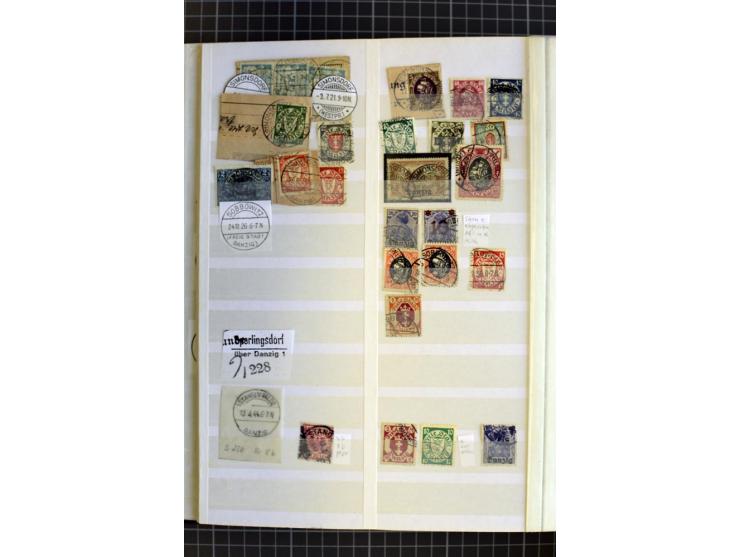 1920/1939, meist ungebrauchte/postfrische und gestempelte Sammlung mit netten Stempelteil ab Preußen im Steckbuch, dabei Mark