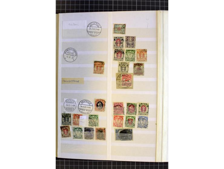 1920/1939, meist ungebrauchte/postfrische und gestempelte Sammlung mit netten Stempelteil ab Preußen im Steckbuch, dabei Mark