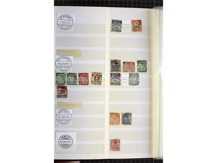 1920/1939, meist ungebrauchte/postfrische und gestempelte Sammlung mit netten Stempelteil ab Preußen im Steckbuch, dabei Mark