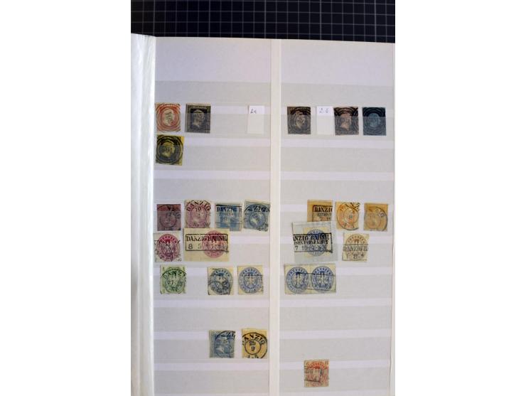1920/1939, meist ungebrauchte/postfrische und gestempelte Sammlung mit netten Stempelteil ab Preußen im Steckbuch, dabei Mark