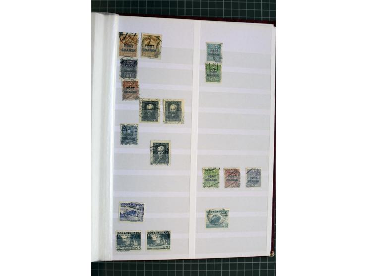1920/1939, meist ungebrauchte/postfrische und gestempelte Sammlung mit netten Stempelteil ab Preußen im Steckbuch, dabei Mark