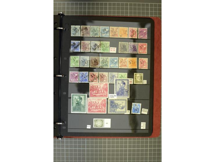 1945/2012, ungebrauchte/postfrische und gestempelte Sammlung Bund/Berlin und DDR sowie Zonen, dabei fast alle Anfangswerte so