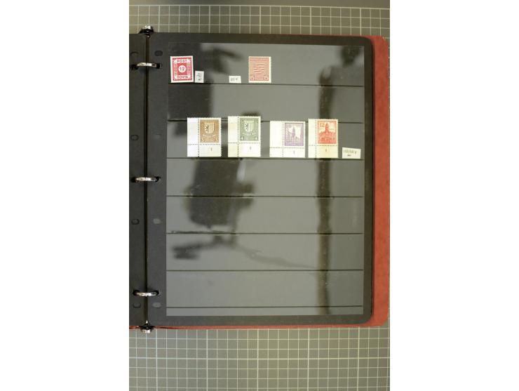 1945/2012, ungebrauchte/postfrische und gestempelte Sammlung Bund/Berlin und DDR sowie Zonen, dabei fast alle Anfangswerte so