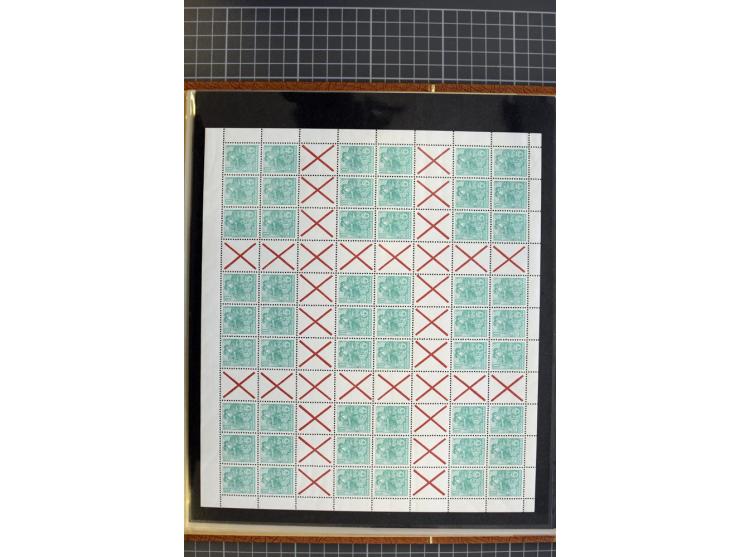 ZUSAMMENDRUCKE: 1955/1990, postfrische Sammlung der Freimarken-Zusammendrucke und aller Markenheftchenbogen ab Fünfjahrplan b