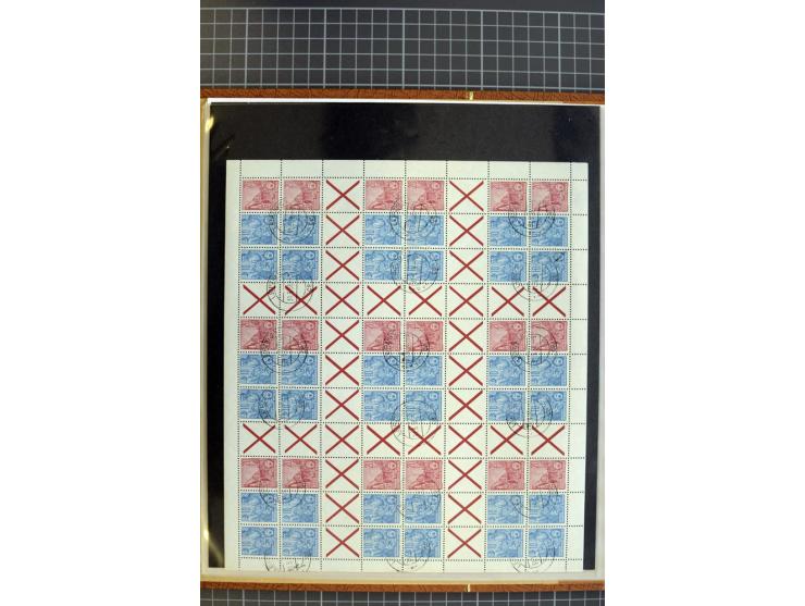 ZUSAMMENDRUCKE: 1955/1990, postfrische Sammlung der Freimarken-Zusammendrucke und aller Markenheftchenbogen ab Fünfjahrplan b