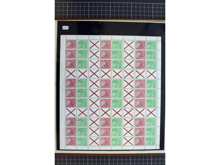 ZUSAMMENDRUCKE: 1955/1990, postfrische Sammlung der Freimarken-Zusammendrucke und aller Markenheftchenbogen ab Fünfjahrplan b