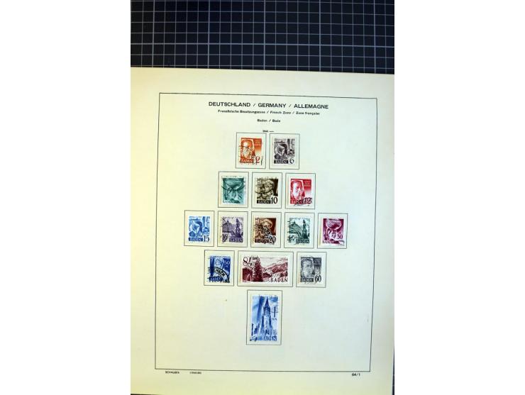 1946/1949, in den Hauptnummern überkomplette, gestempelte Sammlung auf Vordruckblättern, dabei sind alle Blockausgaben doppel