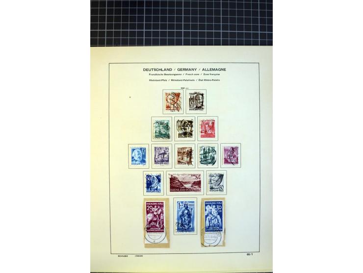 1946/1949, in den Hauptnummern überkomplette, gestempelte Sammlung auf Vordruckblättern, dabei sind alle Blockausgaben doppel
