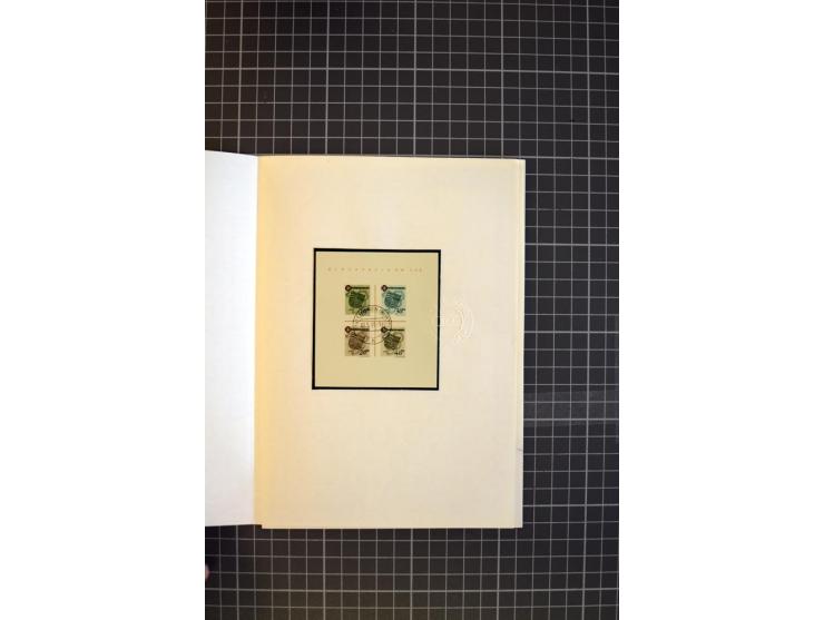1946/1949, in den Hauptnummern überkomplette, gestempelte Sammlung auf Vordruckblättern, dabei sind alle Blockausgaben doppel