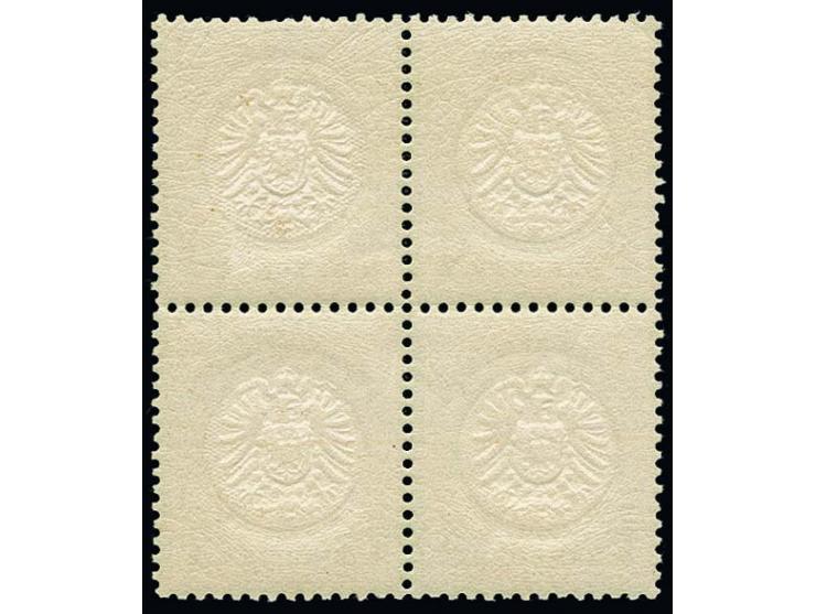 1 Kr. dunkelgrün, farbfrischer, hervorragend geprägter und bis auf einen kurzen Zahn oben rechts gut gezähnter Viererblock, p