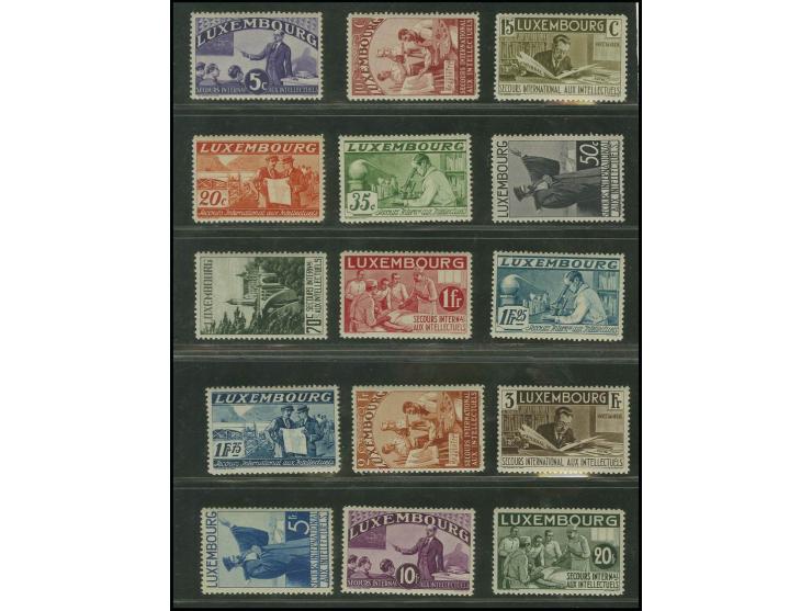 1935, Intellectuals 5 c.-20 fr. unmounted mint, gum partly toned, 4 high values signed Enzo Diena with certificate