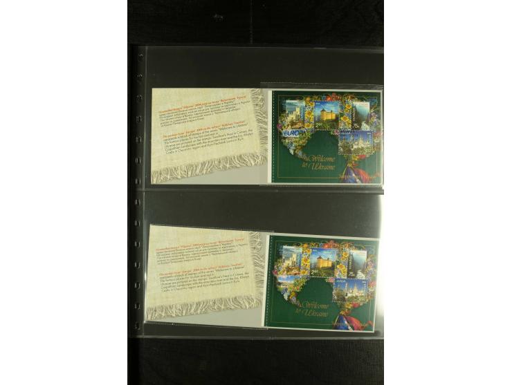 2004, CEPT, stamp booklet, specialzed collection with 4 booklets with shiny or dull cover and booklet sheet unmounted mint an