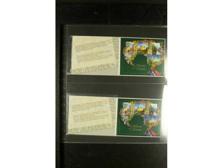 2004, CEPT, stamp booklet, specialzed collection with 4 booklets with shiny or dull cover and booklet sheet unmounted mint an