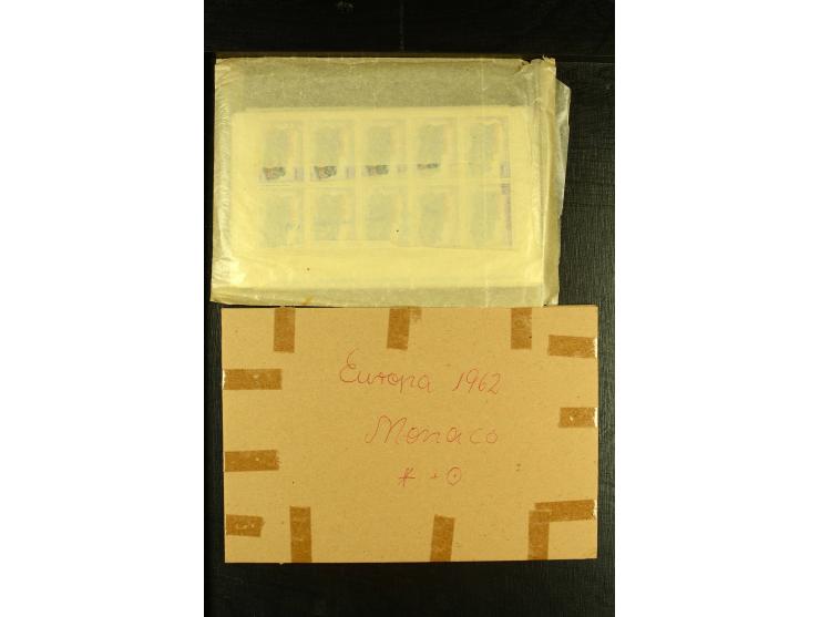 1925/37, interessante Partie dabei Block 1 ungebraucht, Block 2 gestempelt, Block 3 5x ohne Gummi, 10x ungebraucht und 4x ges