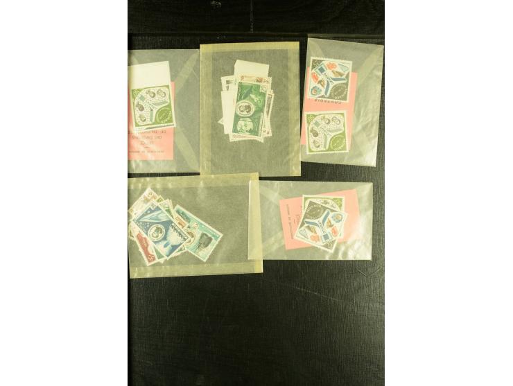 1925/37, interessante Partie dabei Block 1 ungebraucht, Block 2 gestempelt, Block 3 5x ohne Gummi, 10x ungebraucht und 4x ges