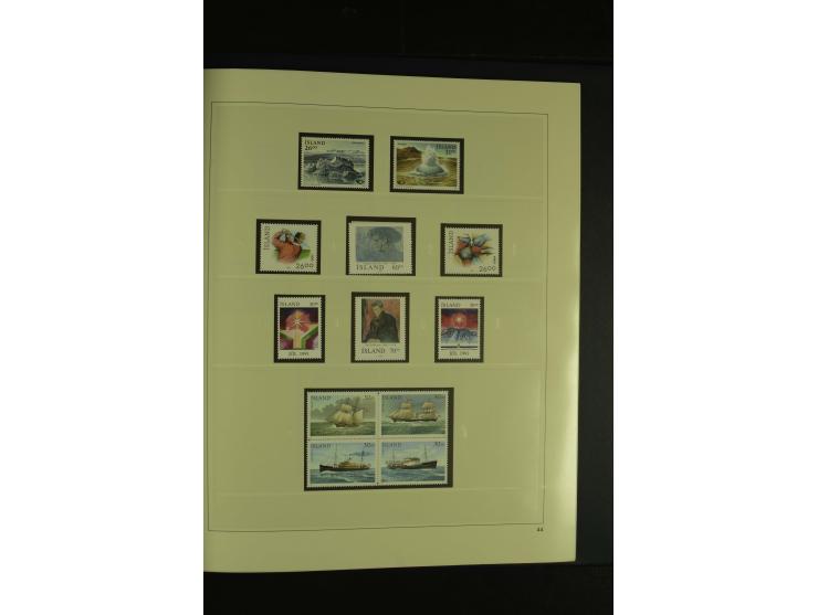 1876/1979, am Anfang meist gestempelte und ungebrauchte Sammlung inkl. Dienstmarken bis ca. 1947 mit einigen besseren und kpl
