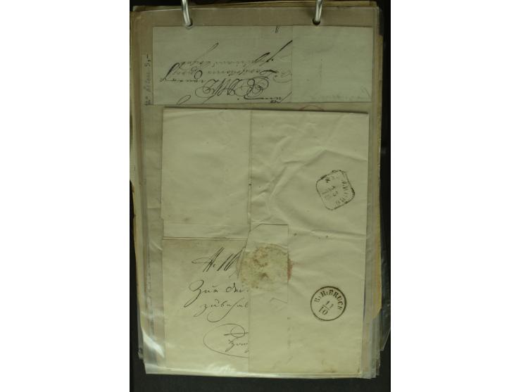 NEBENGEBIETE: 1870/1960 (ca.), Partie Briefe, Karten und Ganzsachen, dabei Auslandspostämter (u.a. R-Brief von Janina), Fiume