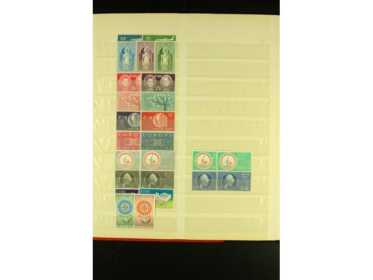 1922/76, postfrische, ungebrauchte und gestempelte Sammlung mit u.a. Mi.-Nr. A-C61 ungebraucht, 62-64 ungebraucht etc.