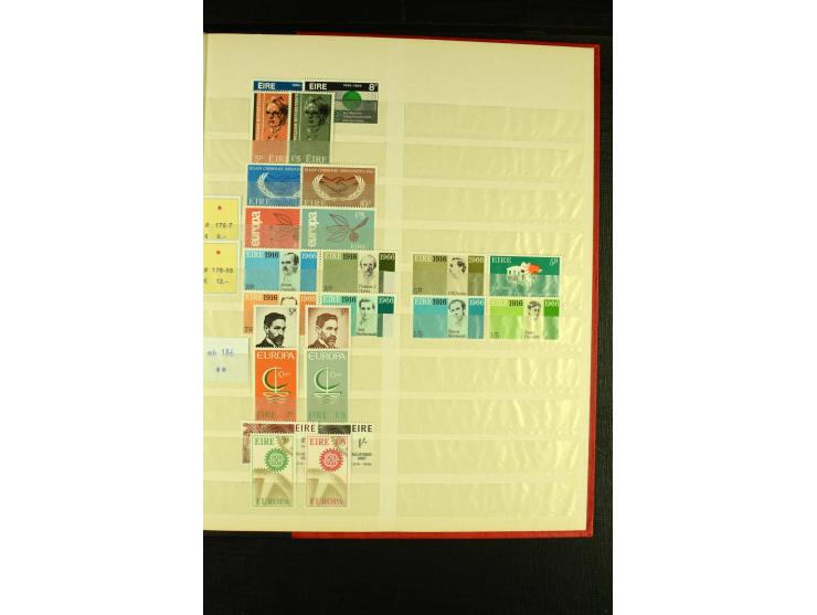 1922/76, postfrische, ungebrauchte und gestempelte Sammlung mit u.a. Mi.-Nr. A-C61 ungebraucht, 62-64 ungebraucht etc.
