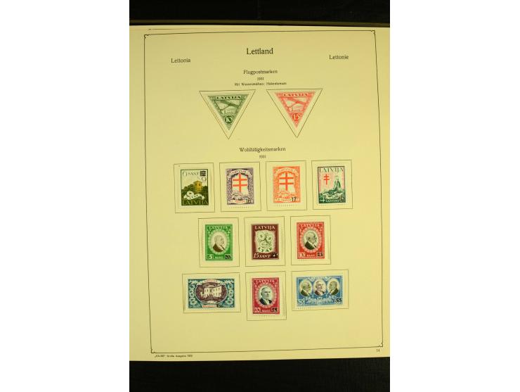 1918/40, ungebrauchte und etwas gestempelte Sammlung mit guten gezähnten und geschnittenen Sätzen