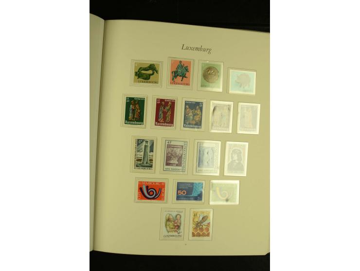 1852/1991, postfrische, ungebrauchte und gestempelte Sammlung mit u.a. Mi.-Nr. 121KLB, 266-80, 478-83, 555-57, Dienst etc.
