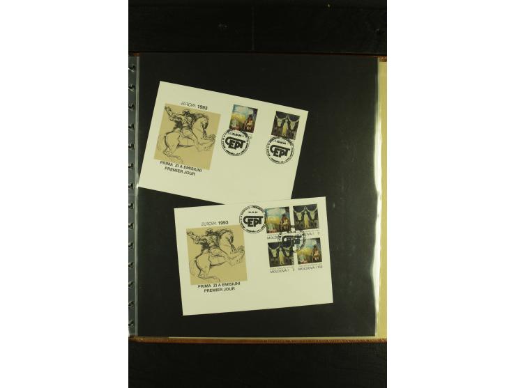 1993, CEPT, kleine Spezialsammlung mit unzerteiltem Doppelbogen, ungezähnten Zusammendrucken etc.