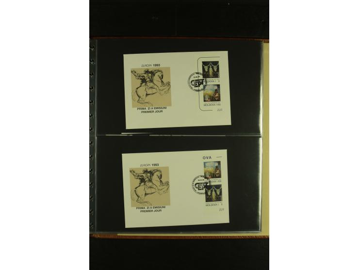1993, CEPT, kleine Spezialsammlung mit unzerteiltem Doppelbogen, ungezähnten Zusammendrucken etc.