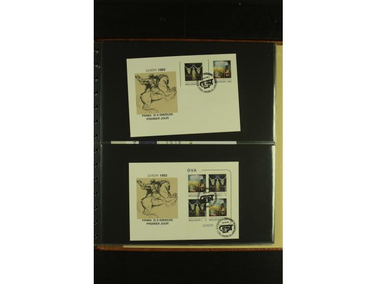 1993, CEPT, kleine Spezialsammlung mit unzerteiltem Doppelbogen, ungezähnten Zusammendrucken etc.