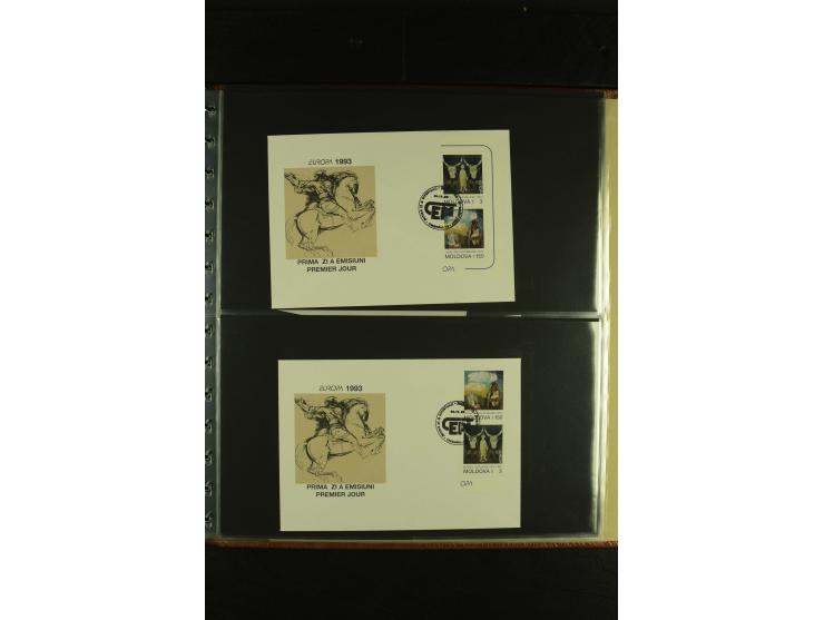 1993, CEPT, kleine Spezialsammlung mit unzerteiltem Doppelbogen, ungezähnten Zusammendrucken etc.