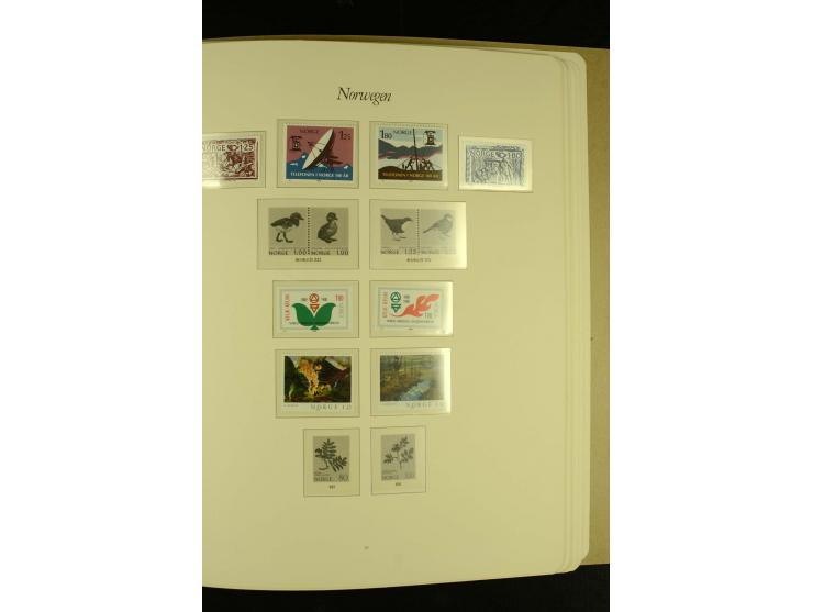 1855/1995, postfrische, ungebrauchte und gestempelte Sammlung mit u.a. Mi.-Nr. 1, 6-10, 38 etc.; in 2 Borek-Alben