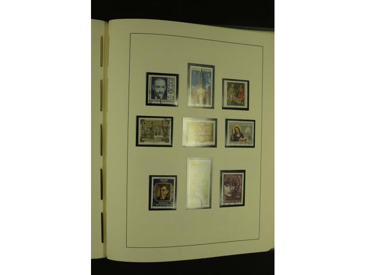 1945/85 (ca.), in den Hauptnummern augenscheinlich komplette Sammlung mit Mi.-Nr. Va-d, diese und Grazer Aufdrucke postfrisch