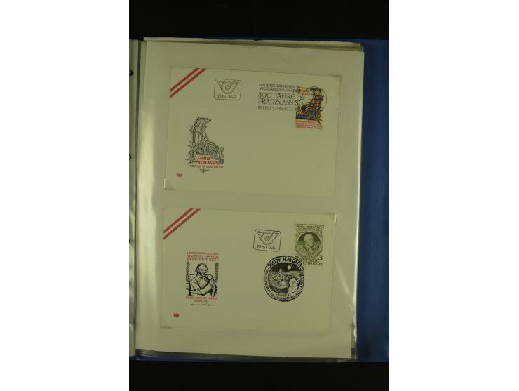 1945/85 (ca.), in den Hauptnummern augenscheinlich komplette Sammlung mit Mi.-Nr. Va-d, diese und Grazer Aufdrucke postfrisch