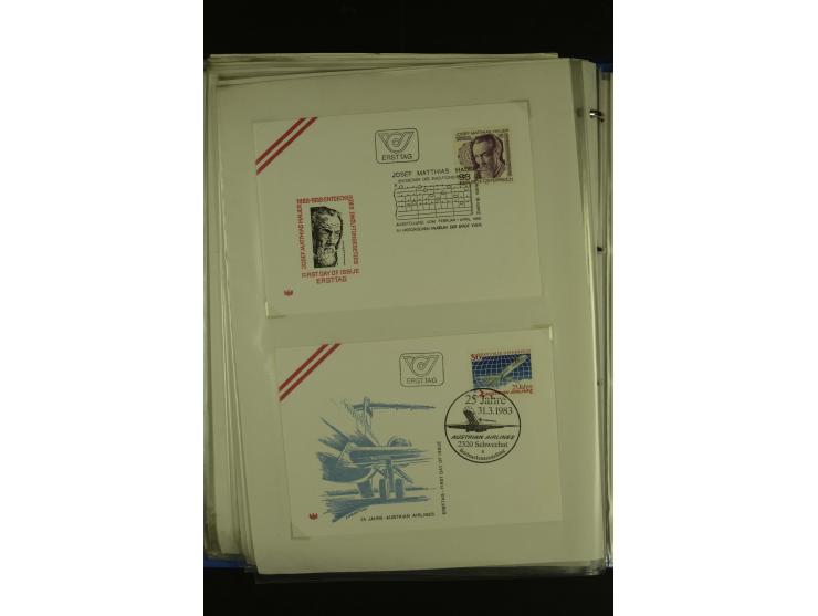 1945/85 (ca.), in den Hauptnummern augenscheinlich komplette Sammlung mit Mi.-Nr. Va-d, diese und Grazer Aufdrucke postfrisch