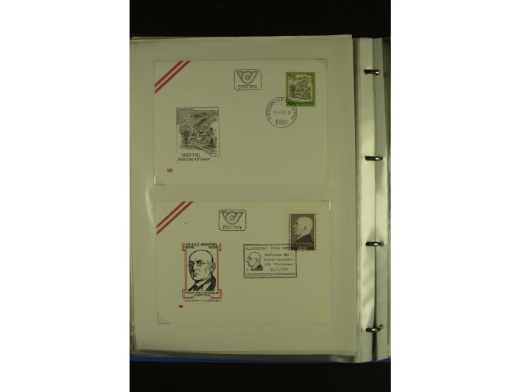 1945/85 (ca.), in den Hauptnummern augenscheinlich komplette Sammlung mit Mi.-Nr. Va-d, diese und Grazer Aufdrucke postfrisch